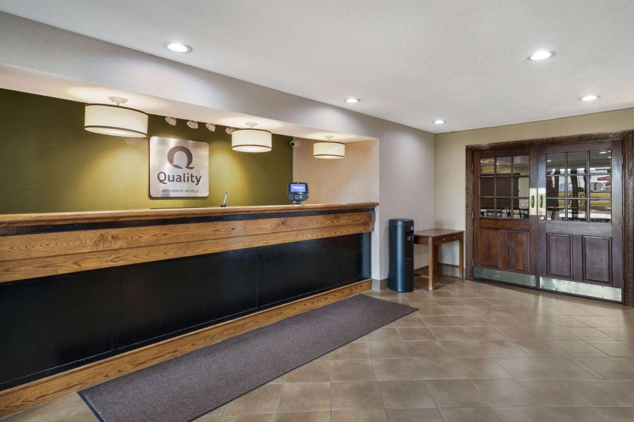 Quality Inn & Suites Garland - East Dallas Exterior foto